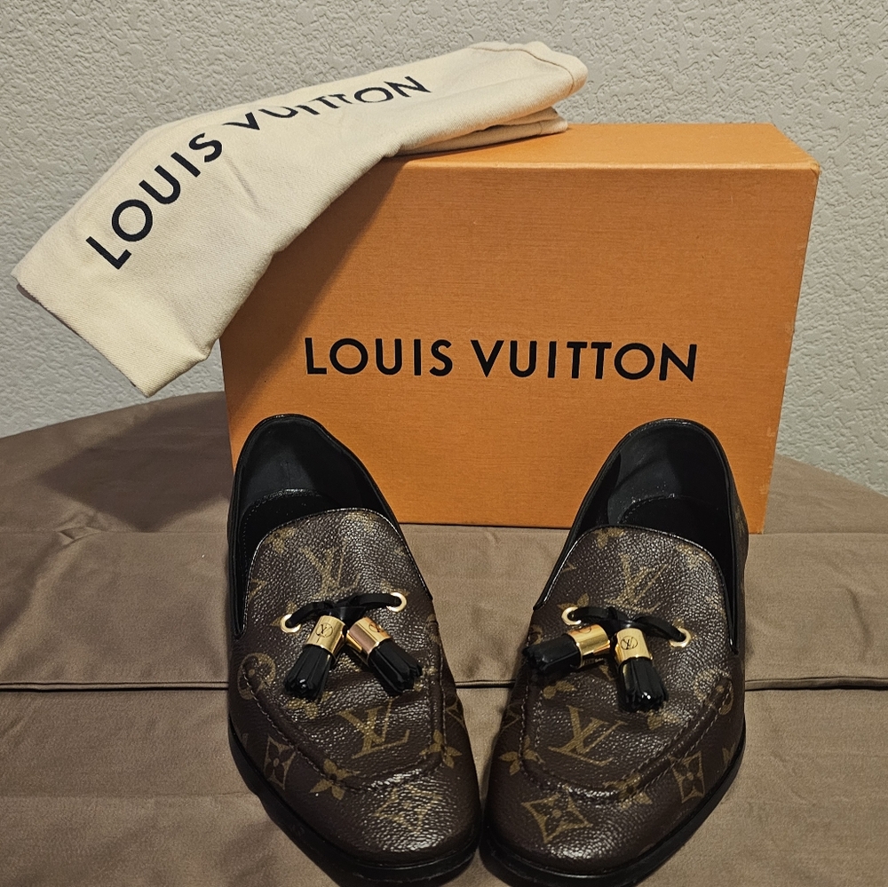 LOUIS VUITTON LV MONOGRAM TASSEL SOCIETY LOAFER Size US 7.5 Womens
